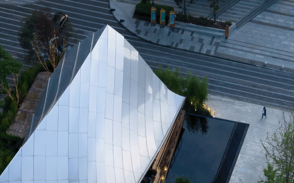 什么是雙曲鋁單板？備受設計師青睞的幕墻材料。